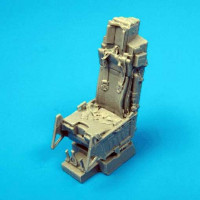 QuickBoost QB48 002 F-16A/C ejection seat with safety belts 1/48