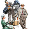 Miniart 38017 1/35 Auto Travellers 1930-40s (4 fig.)