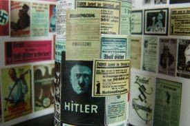 Hauler HLF48005 War posters US, UK, GERMAN and USSR 1:48) 1/48