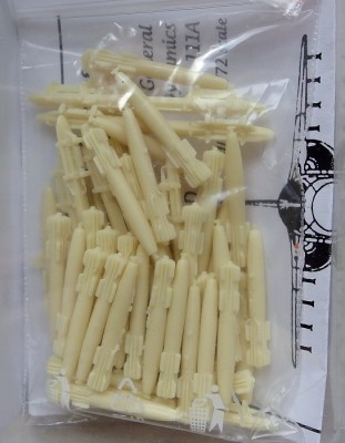 Kora Model DSM72019 MER racks Mk.82 Snakeye bombs (F-111A) 1/72