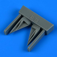 QuickBoost QB32247 F-4E/EJ/F/J/S Phantom II vert.tail air inlet 1/32