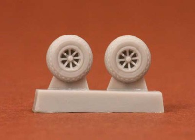 Sbs Model 72025 P-40N wheels set - diamond tread 27'' 1/72