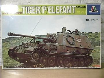 Italeri 00211 Танк Sd. Kfz.184 PanzerJager Elefant 1/35