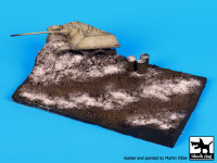 BlackDog D72021 Destroyed Jagdpanzer base (145x90 mm) 1/72