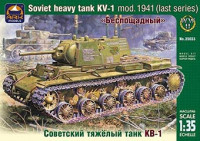 ARK 35033 Советский тяжелый танк КВ-1 1/35