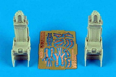 Aires 7261 ACES II ejection seat late v. 1/72