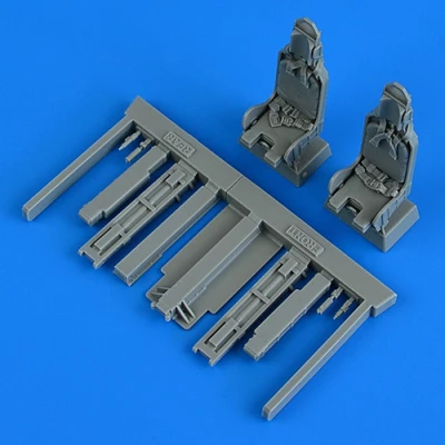 QuickBoost QB32313 OV-10A/D Bronco ejection seat w/ safety belts 1/32