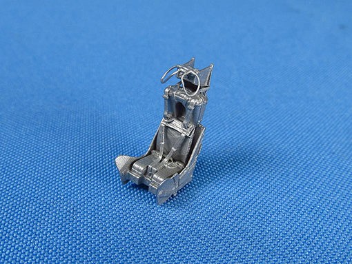 Metallic Details MDR7279 Blackburn Buccaneer Ejection seats (designed to be used with Airfix kits) 1/72