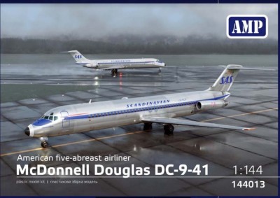 AMP 144013 McDonnell-Douglas DC-9-41 (Scandinavian Airlines) 1/144