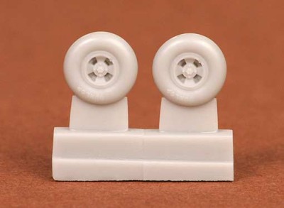 Sbs Model 72027 Spitfire 4-spoke wheel set (for Mk.VII-XVI) 1/72