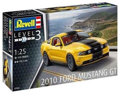 Revell 07046 Автомобиль 2010 Ford Mustang GT(REVELL) 1/25