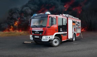 Revell 07452 Пожарная машина Schlingmann HLF 20 VARUS 4x4 1/24