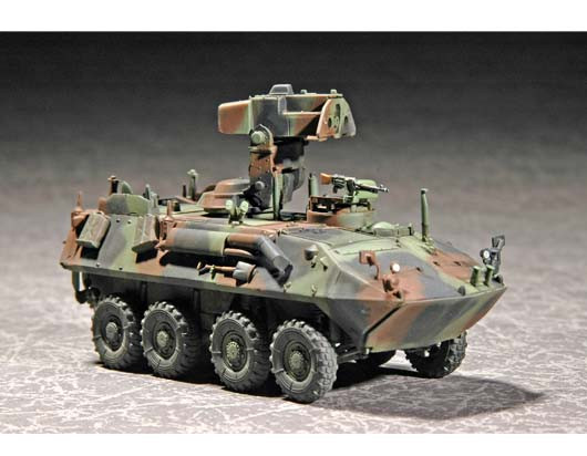 Trumpeter 07271 бронетранспортер LAV-АТ 1/72