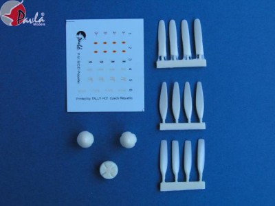 Pavla Models U72-28 P-51D/K Mustang propellers + decal sheet 1:72
