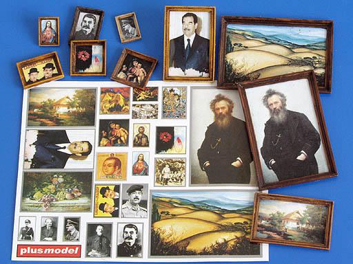 Plus model 166 Paintings - Framed Reproductions 1:35
