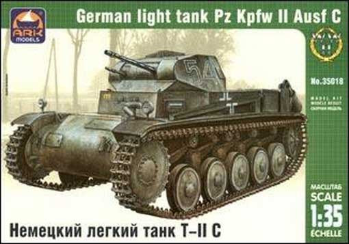 ARK 35018 Немецкий легкий танк Т-II C 1/35