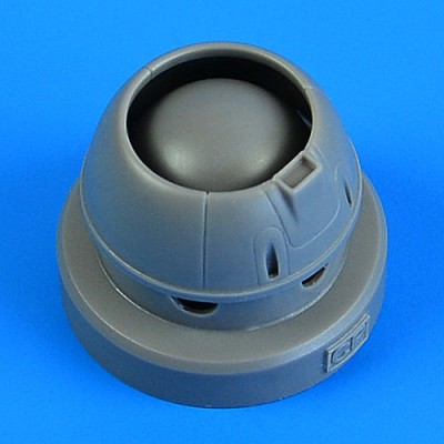 QuickBoost QB72656 La-5 correct cowling (CL.PROP) 1/72