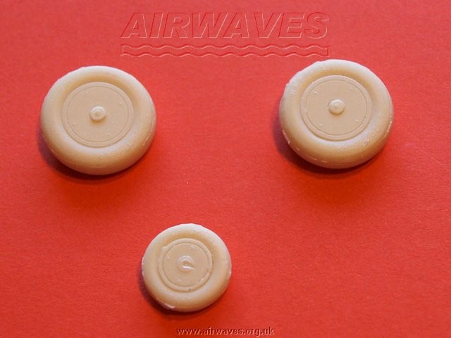 Airwaves AES48012 Bell P-39C/P-39D/P-39Q/N Airacobra wheels 1/48