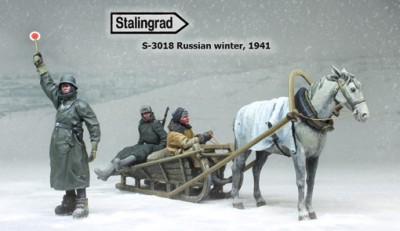 Stalingrad 3018 Russian winter, 1941 (три фигурки, лошадь и сани)