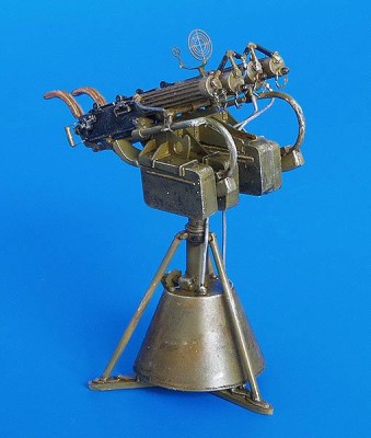 Plus model 229 Maxim - quadruplet 1:35