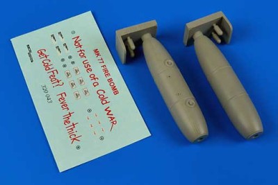 Aerobonus 320043 Mk-77 Mod. 4/5/6 fire bombs 1/32