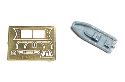 Эскадра EB350018 Многоцелевой быстроходный бортовой катер БЛ-680 1/350