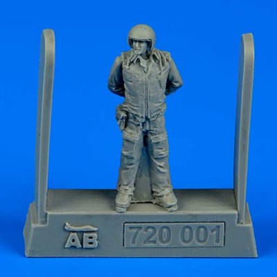 Aerobonus 720001 Soviet air force fighter pilot 1/72