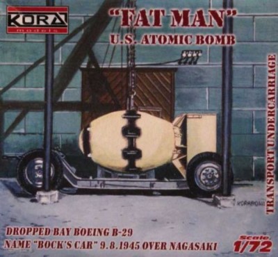 Kora Model 7277 'Fat Man' U.S.Atomic bomb+transport undercar. 1/72