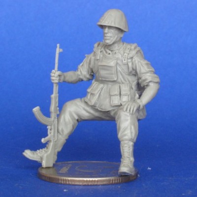 Master Club MCF35161 Советский солдат, сидящий на БТР-70. Афганистан 1/35