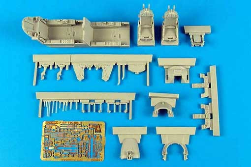 Aires 4551 F-5F Tiger II cockpit set 1/48