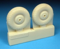 Barracuda Studios BCR72249 Bristol Beaufighter Mk.X Late Wheels - Treaded (designed to be used with Airfix kits) 1/72
