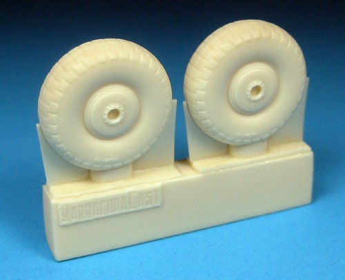 Barracuda Studios BCR72249 Bristol Beaufighter Mk.X Late Wheels - Treaded (designed to be used with Airfix kits) 1/72