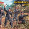 Mars MAR72122 German Panzer crew in combat (WWII) 1/72