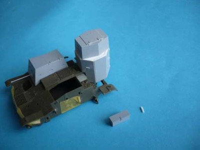 CMK 3098 Renault Sicherungsfahrzeuge UE(f)type Late 1/35