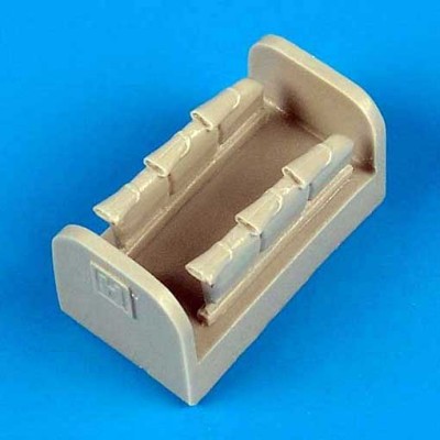 QuickBoost QB72123 Hurricane Mk. II Fishtail exhaust pipes 1/72