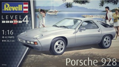 Revell 07656 Автомобиль Porsche 928 1/16