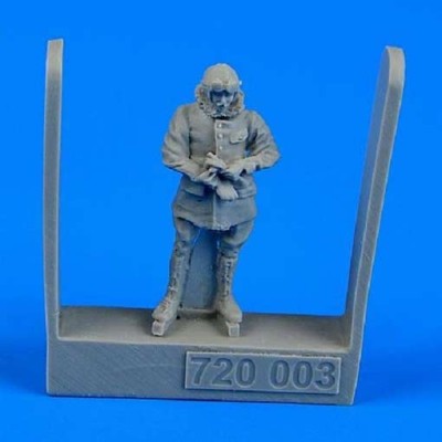 Aerobonus 720003 German and Austro-Hungarian fighter Pilot WWII 1/72