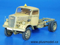 Plus model 156 Opel 4 x 4 - chassis 1:35