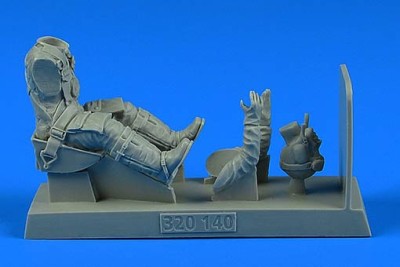 Aerobonus 320140 German Luftwaffe WWII Pilot w/ seat Bf 109G 1/32