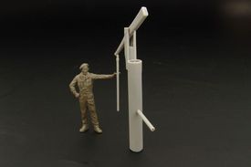 Hauler HLF48014 Rustic style water pump 1/48