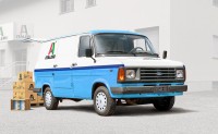 Italeri 03975 Ford Transit "Italeri" Van 1/24