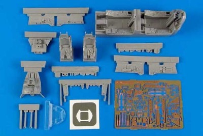 Aires 4555 F-105G Thunderchief cockpit set 1/48