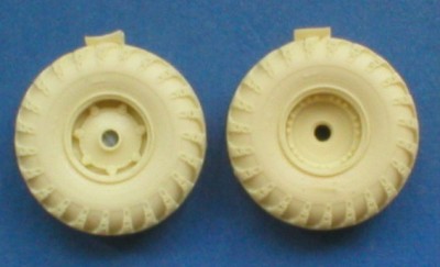SP Designs SP-284 BTR-80A road wheels