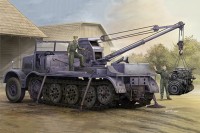 Trumpeter 09576 Немецкий 18-ти тонный тягач Sd. Kfz.9/1 с 6-ти тонным подъёмным краном 1/35