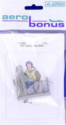 Aerobonus 320095 RAF Fighter Pilot WWII 1/32