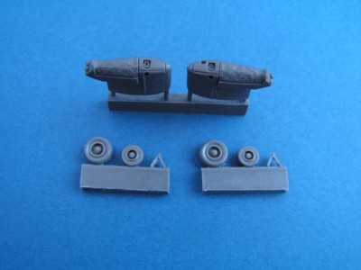 Pavla Models U72-109 Westland Lynx late version udercarriage for HobbyBoss 1:72