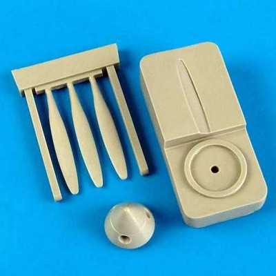 QuickBoost QB72364 P-40B/C propeller w/tool 1/72