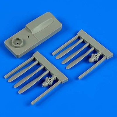 QuickBoost QB72458 Douglas C-47 Sky train propeller w/tool 1/72