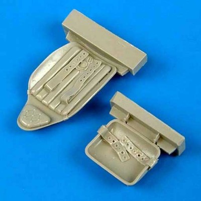 QuickBoost QB32138 MiG-3 seat with safety belts 1/32