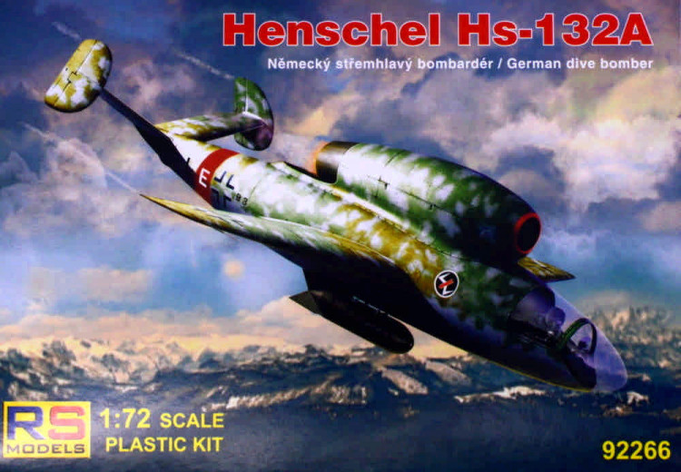 Rs Model 92266 Henschel Hs-132A German dive bomber (4x camo) 1/72